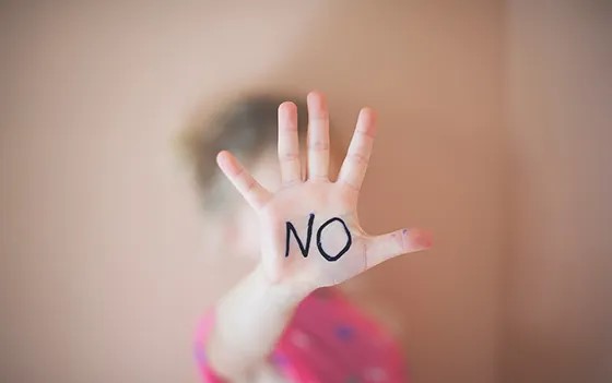 چگونه به کودک نه بگوییم؟