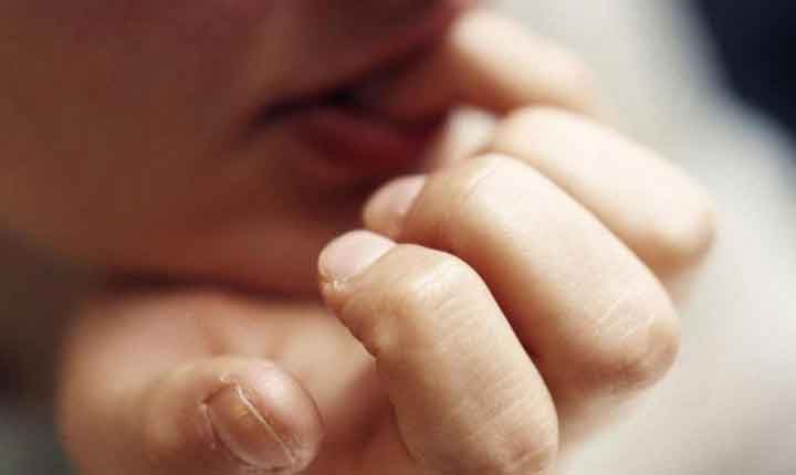 کوتاه کردن ناخون