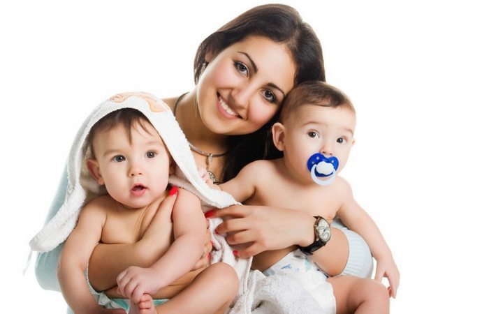 11 تفاوت احساسات مادران دارای فرزندان دوقلو