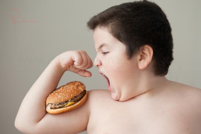 خطرناکترین عوارض چاقی و اضافه وزن در کودکان و نوجوانان | بامبینو