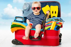 کامل‌ترین چک لیست وسایل ضروری چمدان نوزاد برای مسافرت