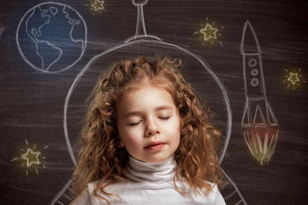 روانشناسی کودک با یافتن ویژگی‌ های ذاتی و کشف استعداد کودک