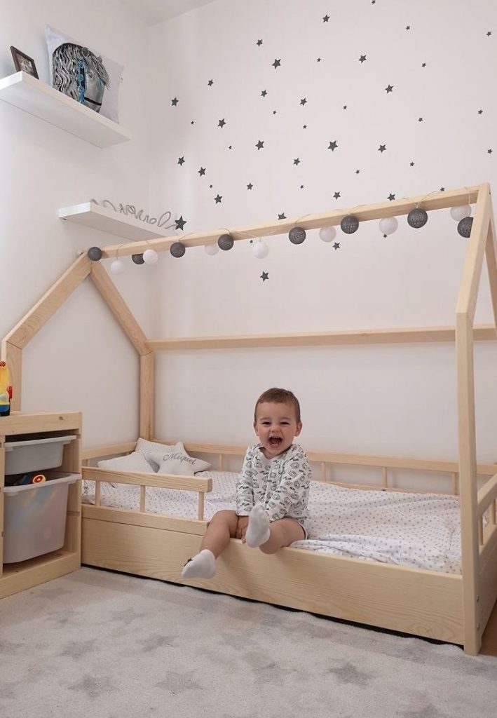 تخت خواب کودک ساده