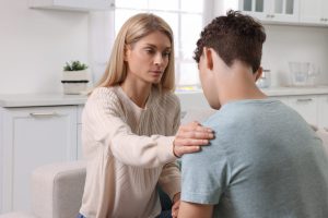 5 نکته مهم که والدین در دوران نوجوانی باید بدانند