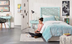 رنگ سفید اتاق دخترانه