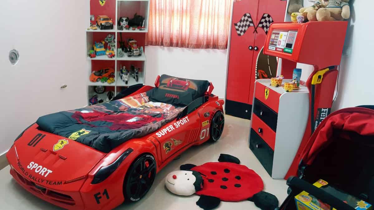 تخت طرح ماشین اتاق پسر