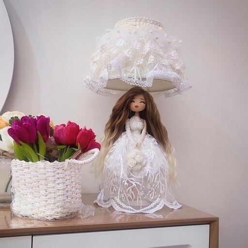 آباژور عروسکی