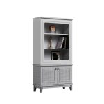 کتابخانه چوبی بزرگ با شلف و کمد مجزا با طراحی ظریف و شیک