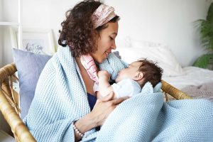 چه زمانی مناسب از شیر گرفتن کودک است؟