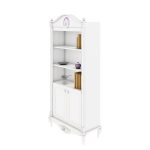 کتابخانه بزرگ دخترانه با طراحی شلف طبقاتی و کمد قفسه دار