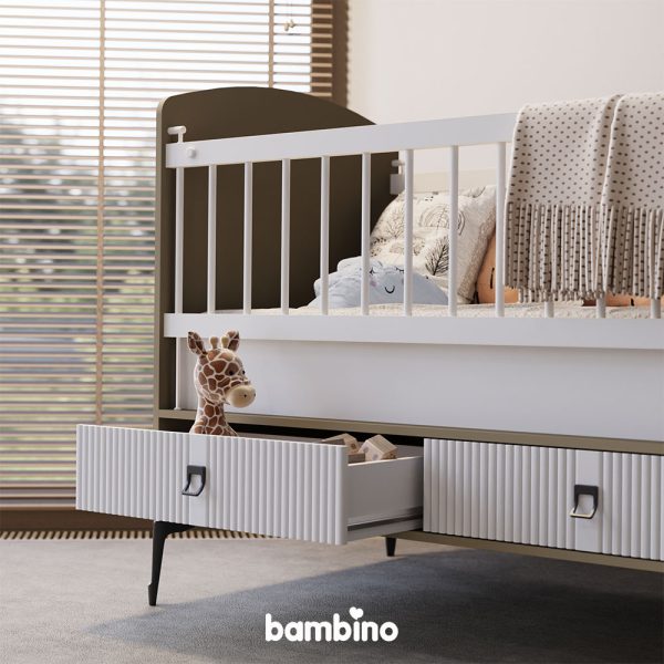 جدیدترین سرویس نوزادی با طرح شیک و سفید و کاراملی